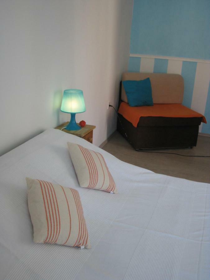 וויס Apartments And Room Lemon מראה חיצוני תמונה