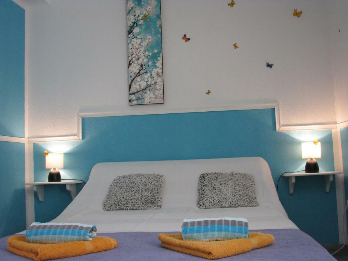 וויס Apartments And Room Lemon מראה חיצוני תמונה