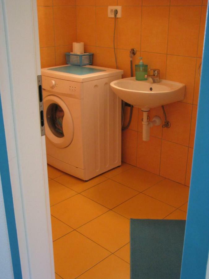 וויס Apartments And Room Lemon מראה חיצוני תמונה